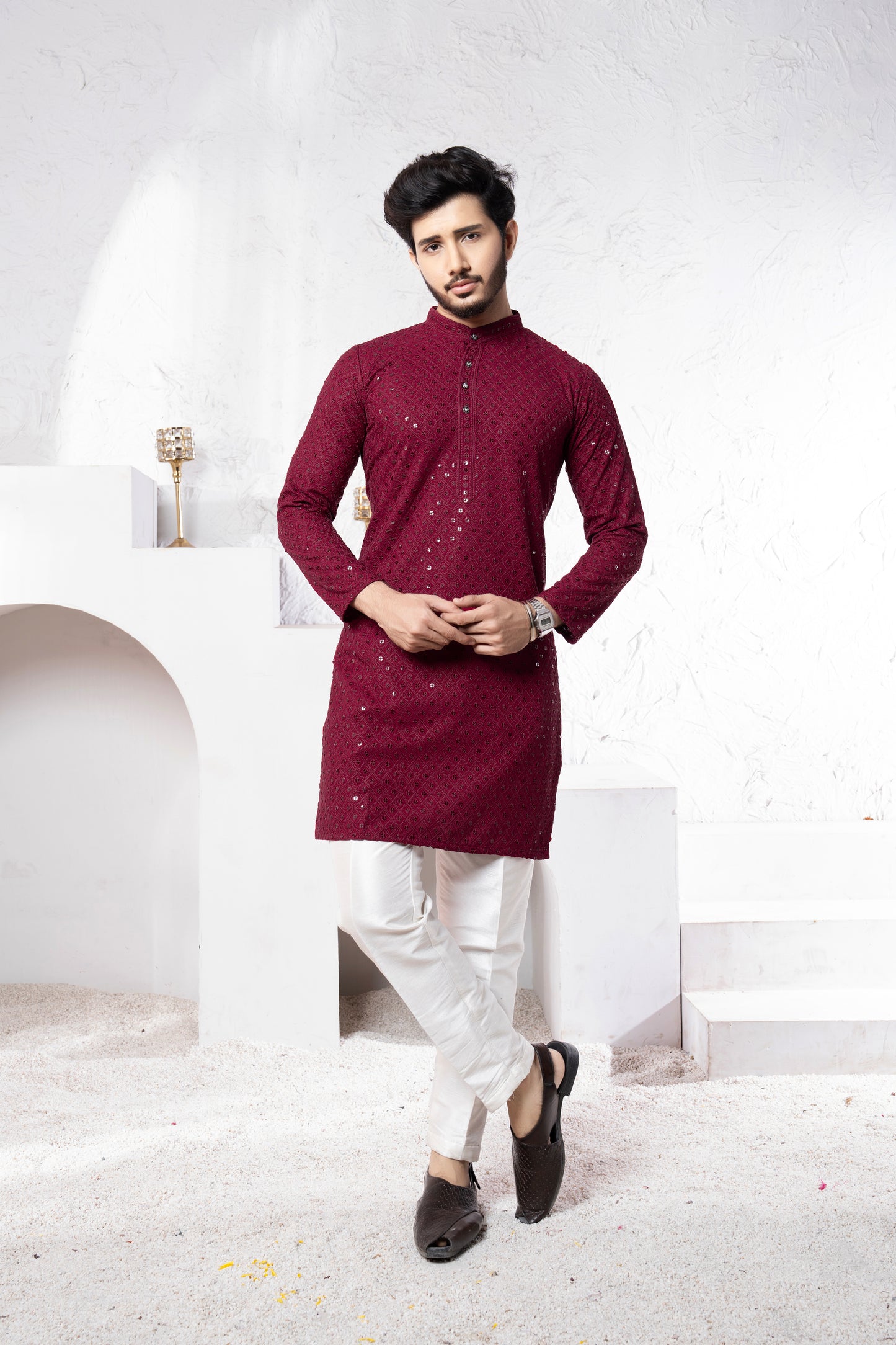 LUCKNOWI CHIKANKARI KURTA