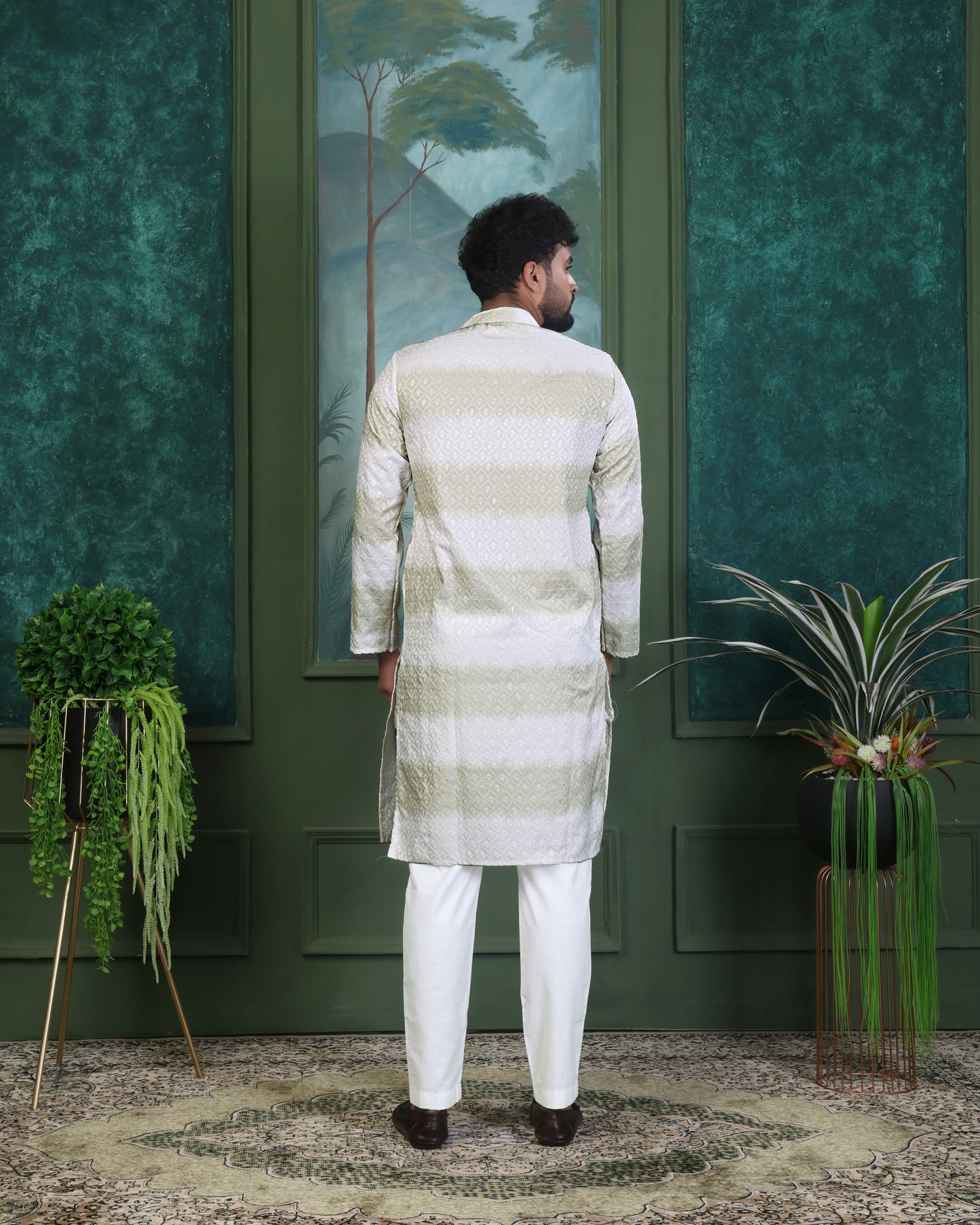 WHITE TEXURED RAYON PRINTED KURTA WITH PAYJAMA SET